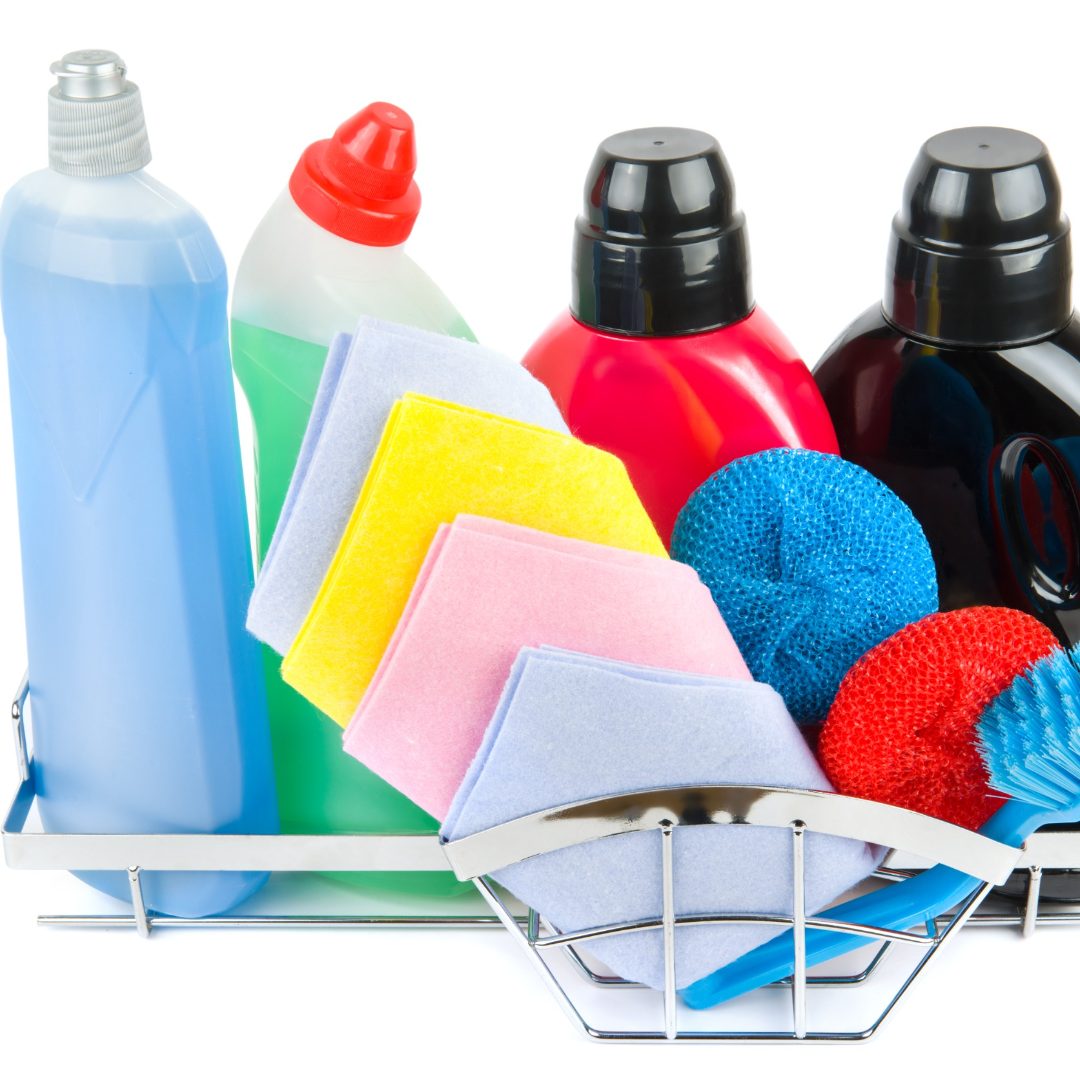 productos químicos limpieza colores